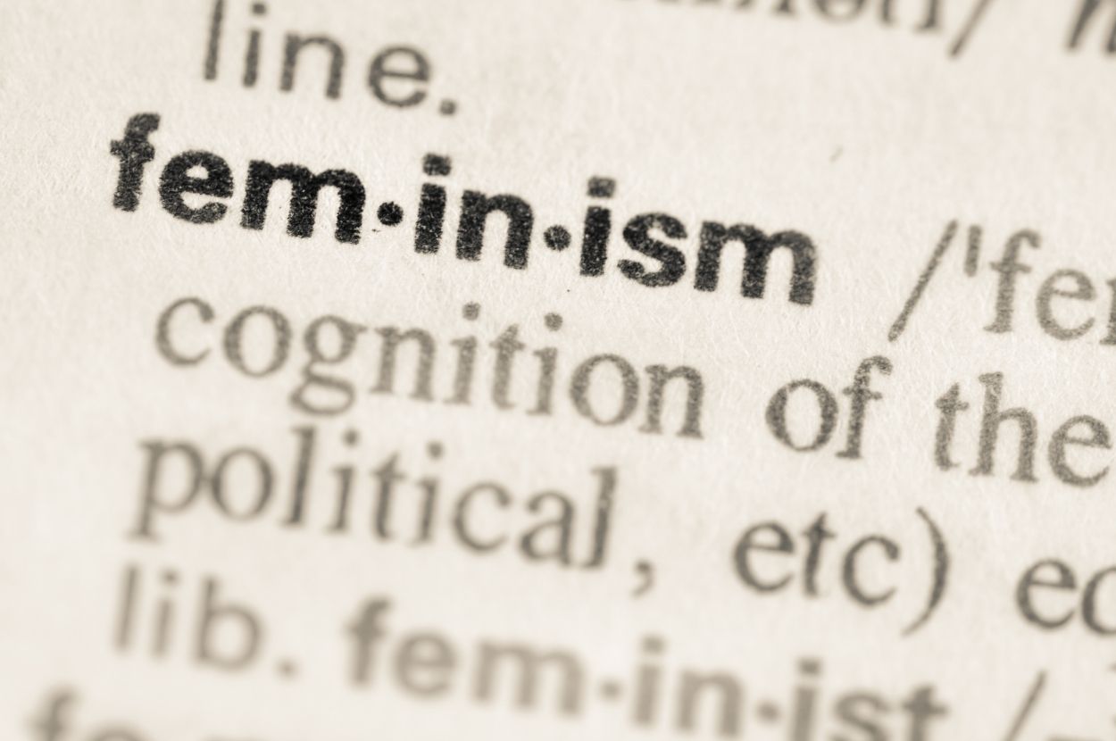 Kako su teoretičari zavere povezali Rokfelere i feminizam